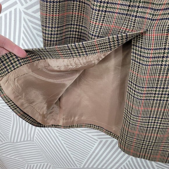 Vintage Houndstooth Skirt size 10/12 Mid Calf Length career Plaid Career - Picture 7 of 8